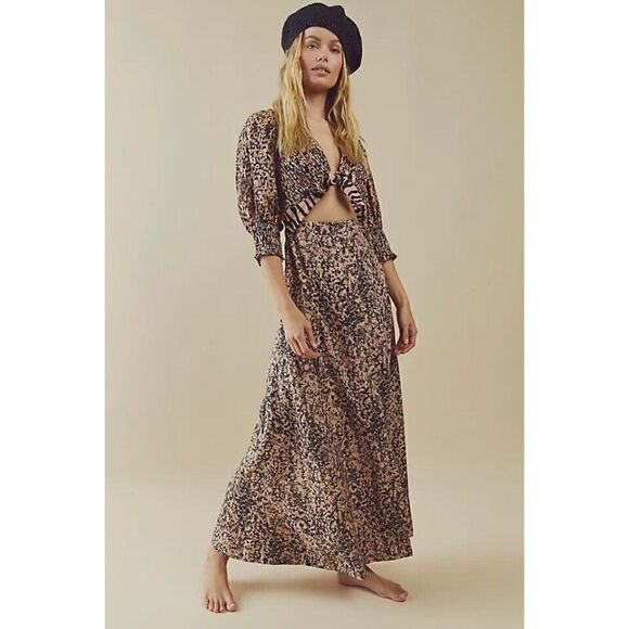 Free People Dresses & Skirts - NWT FREE PEOPLE Sz XL STRING OF HEARTS PRINTED MAXI DRESS